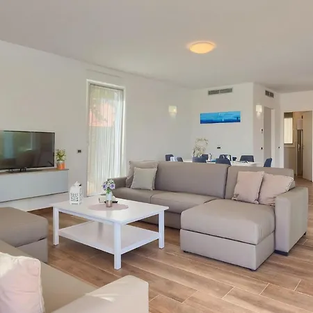 Ferienhaus Paliska 3 *